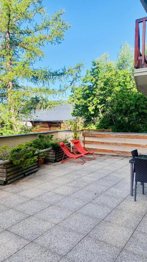 Font-Romeu : T2 Avec Grande Terrasse Et Garage Apartamento Exterior foto