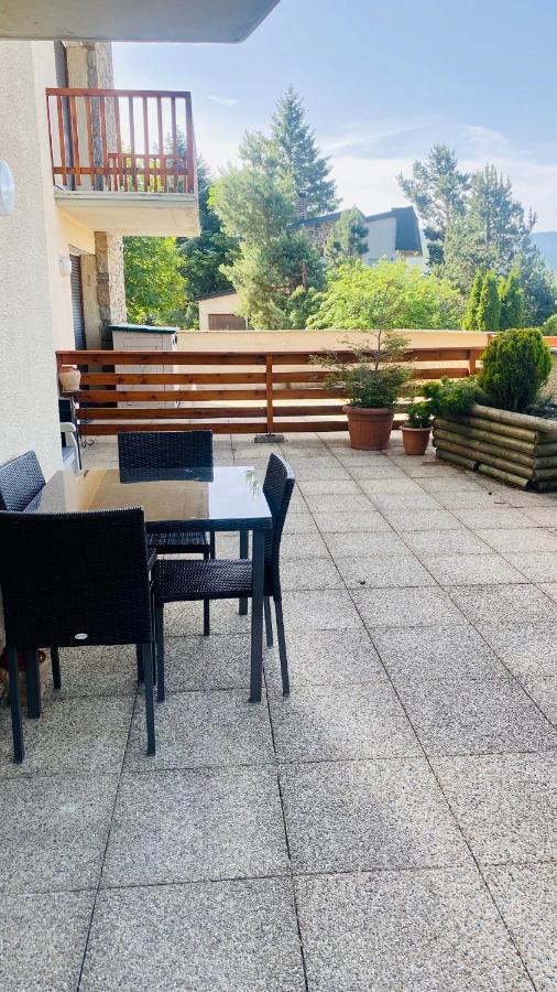 Font-Romeu : T2 Avec Grande Terrasse Et Garage Apartamento Exterior foto